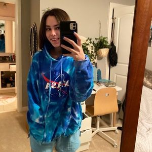 Tie dye nasa sweatshirt